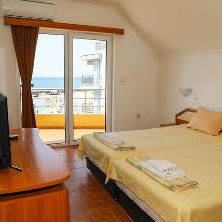 Hotel Sofia Beach Nesebar Exterior photo