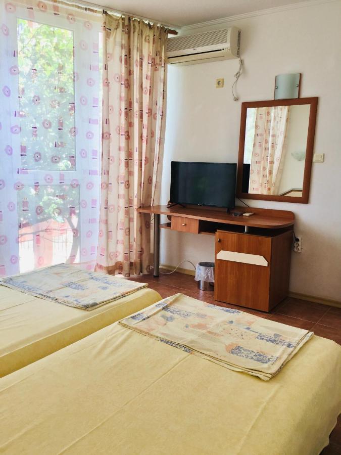 Hotel Sofia Beach Nesebar Exterior photo