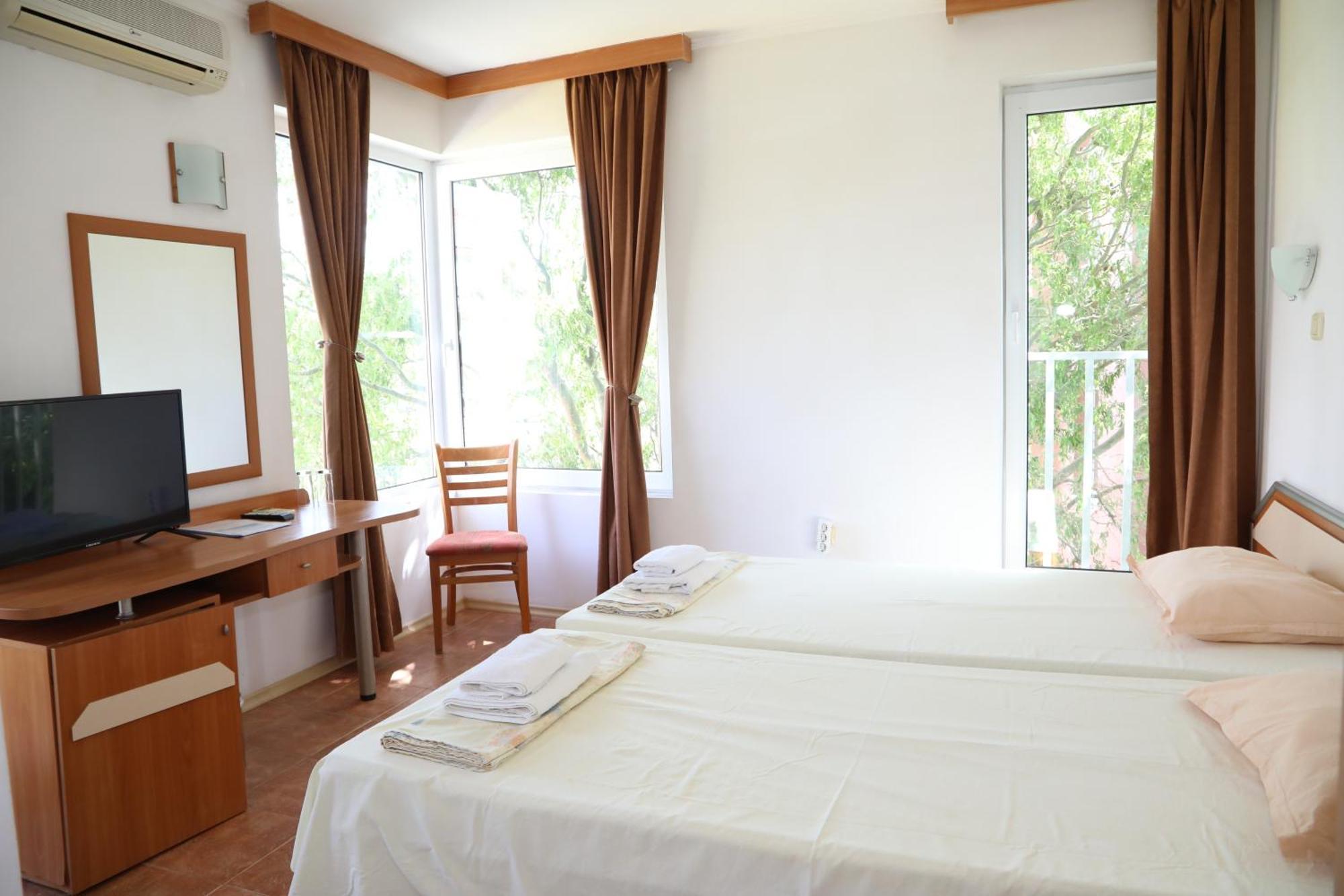 Hotel Sofia Beach Nesebar Exterior photo