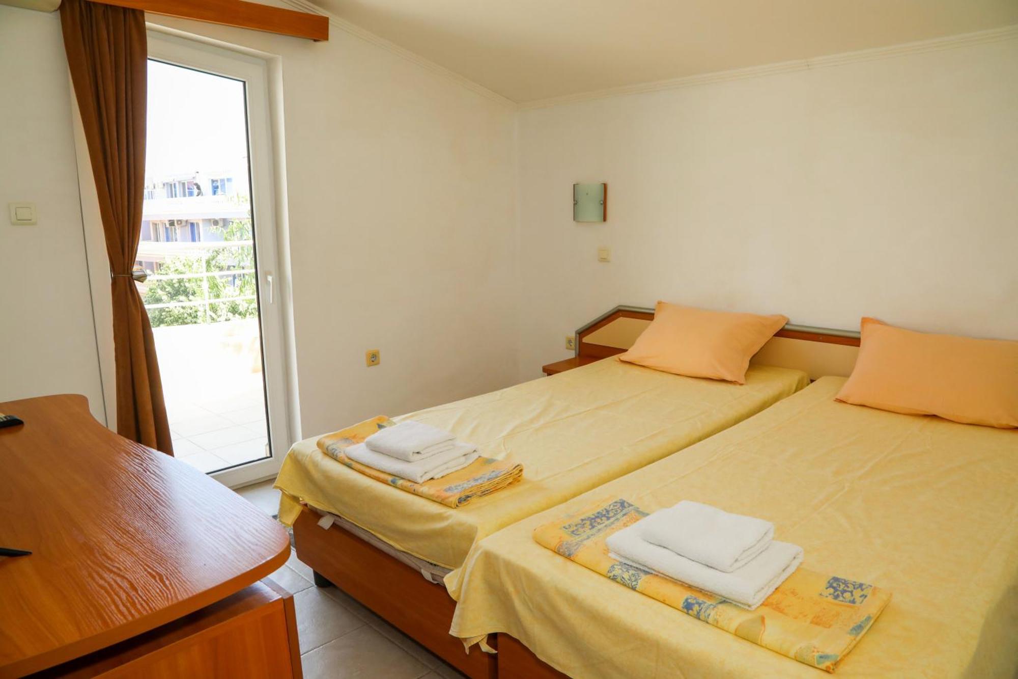 Hotel Sofia Beach Nesebar Exterior photo