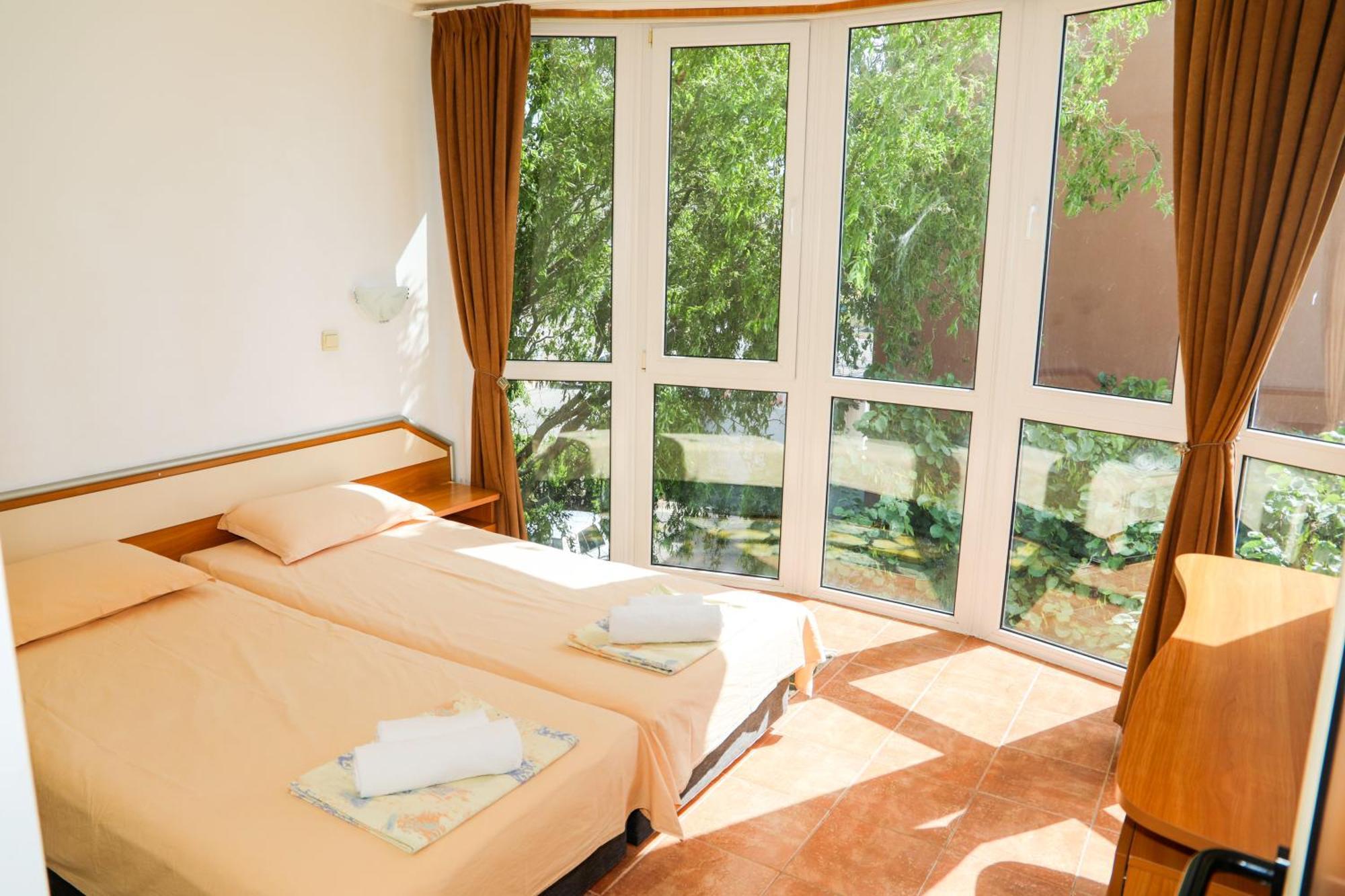 Hotel Sofia Beach Nesebar Exterior photo