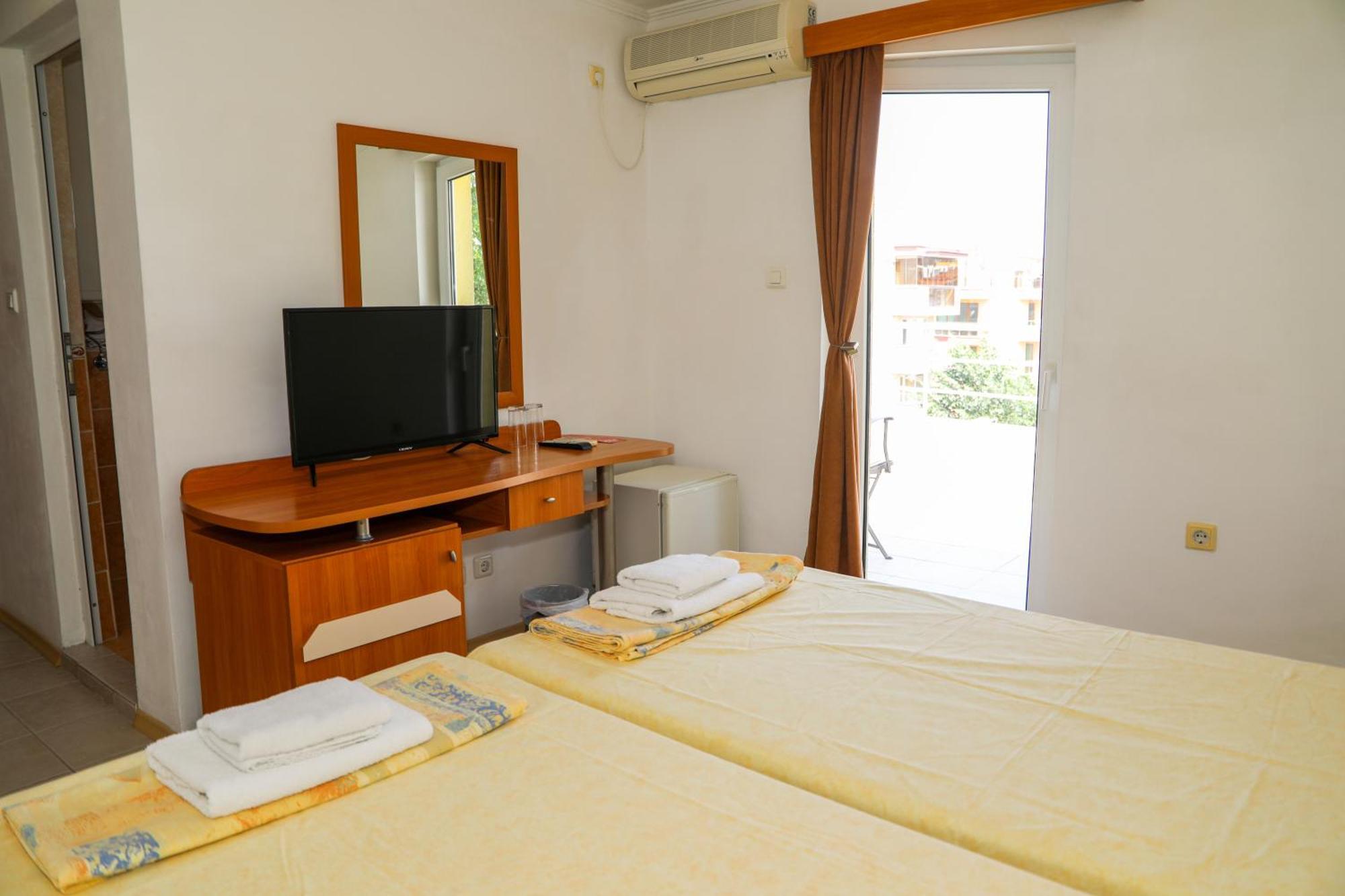 Hotel Sofia Beach Nesebar Exterior photo